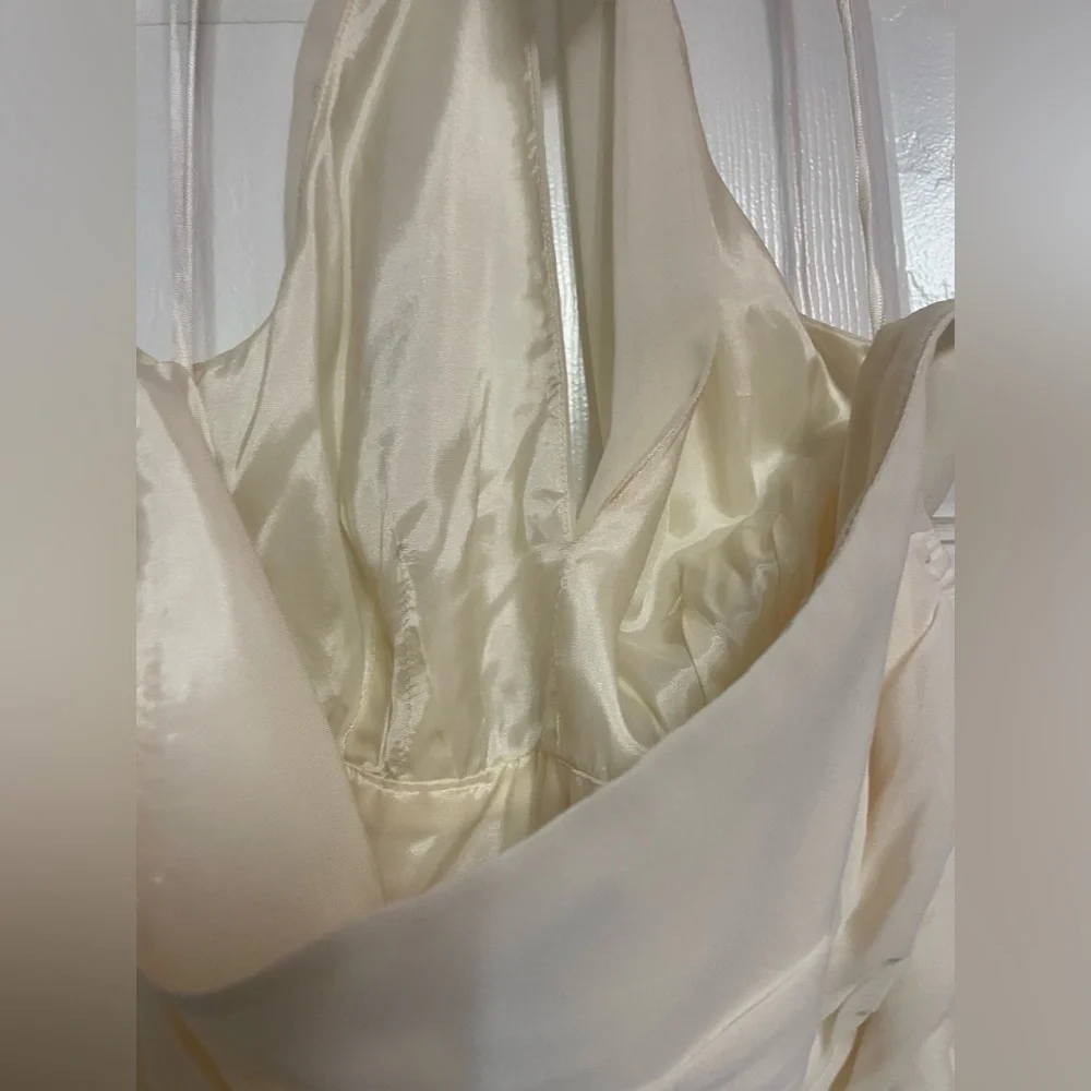 Ivory pleated dress size 4 women's